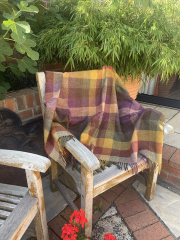 Checkered  Autumn Coloured Throw