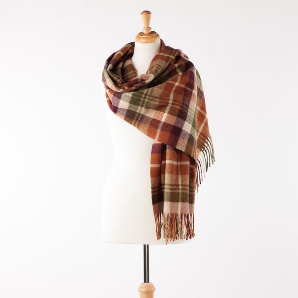 Tonal brown/orange lady's merino lambswool stole