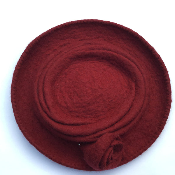 felted hat - red