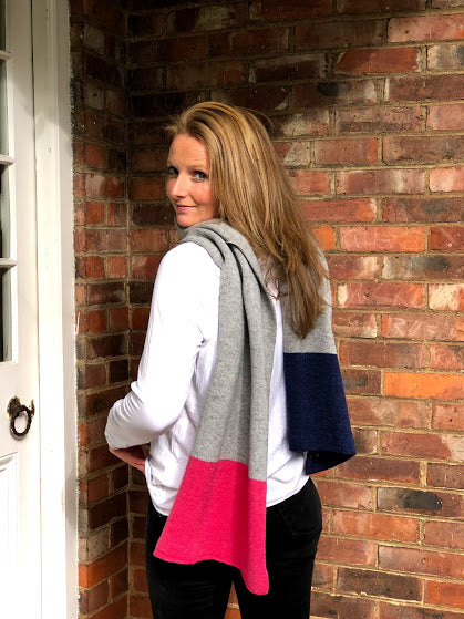 Merino lambswool scarf in 3 block colours grey, navy and pink